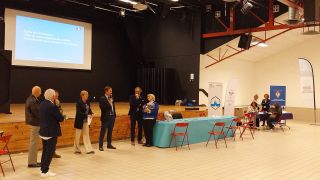 Présentation des élus et responsables militaires locaux et départementaux